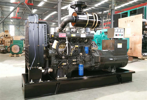慶祝（zhù）一台150千瓦濰柴柴油發電機組成功出廠發往郎澤縣